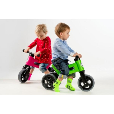 Odrážadlo FUNNY WHEELS Rider Šport zelené 2v1, výška sedla 28 / 30cm nosnosť 25kg 18m + v krabici