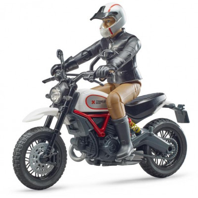 bword - motorka Ducati Desert Sled s motocyklistom