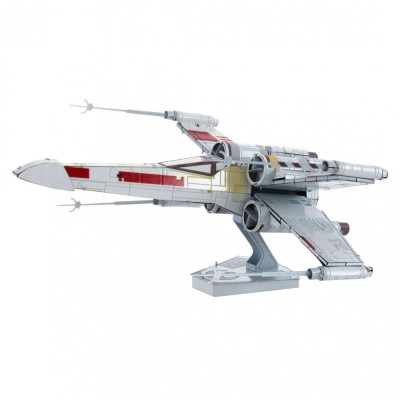 Luxusní ocelová stavebnice Prémiová řada STAR WARS X-Wings Starfighter ICX132