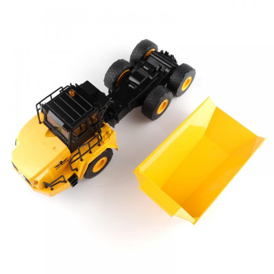 Huina RC Dump Truck 1:18