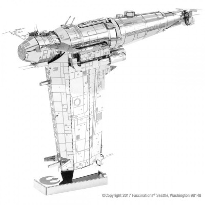 Metal Earth Luxusní ocelová stavebnice Star Wars EP 8 esistance Bomber