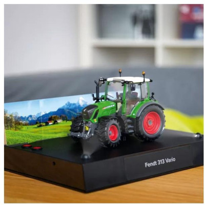 Franzis adventní kalendář Traktor Fendt 313 Vario se zvukem 1:32