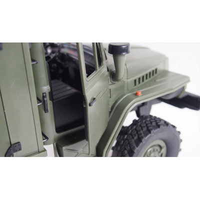 URAL 6x6 proporcionální vojenský truck 1:16 RTR