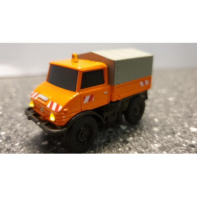 CARSON MB Unimog U400 1:87 PROPORCIONÁLNÍ